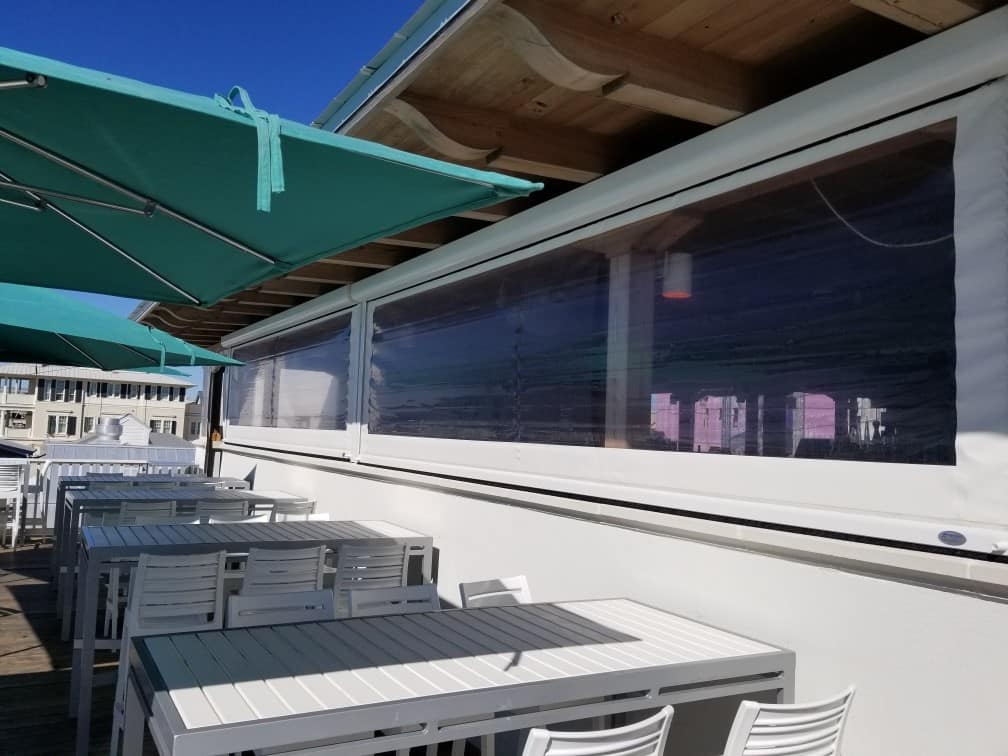 MagnaTrack Installation - Commercial screens Gulf Cost Shade 4