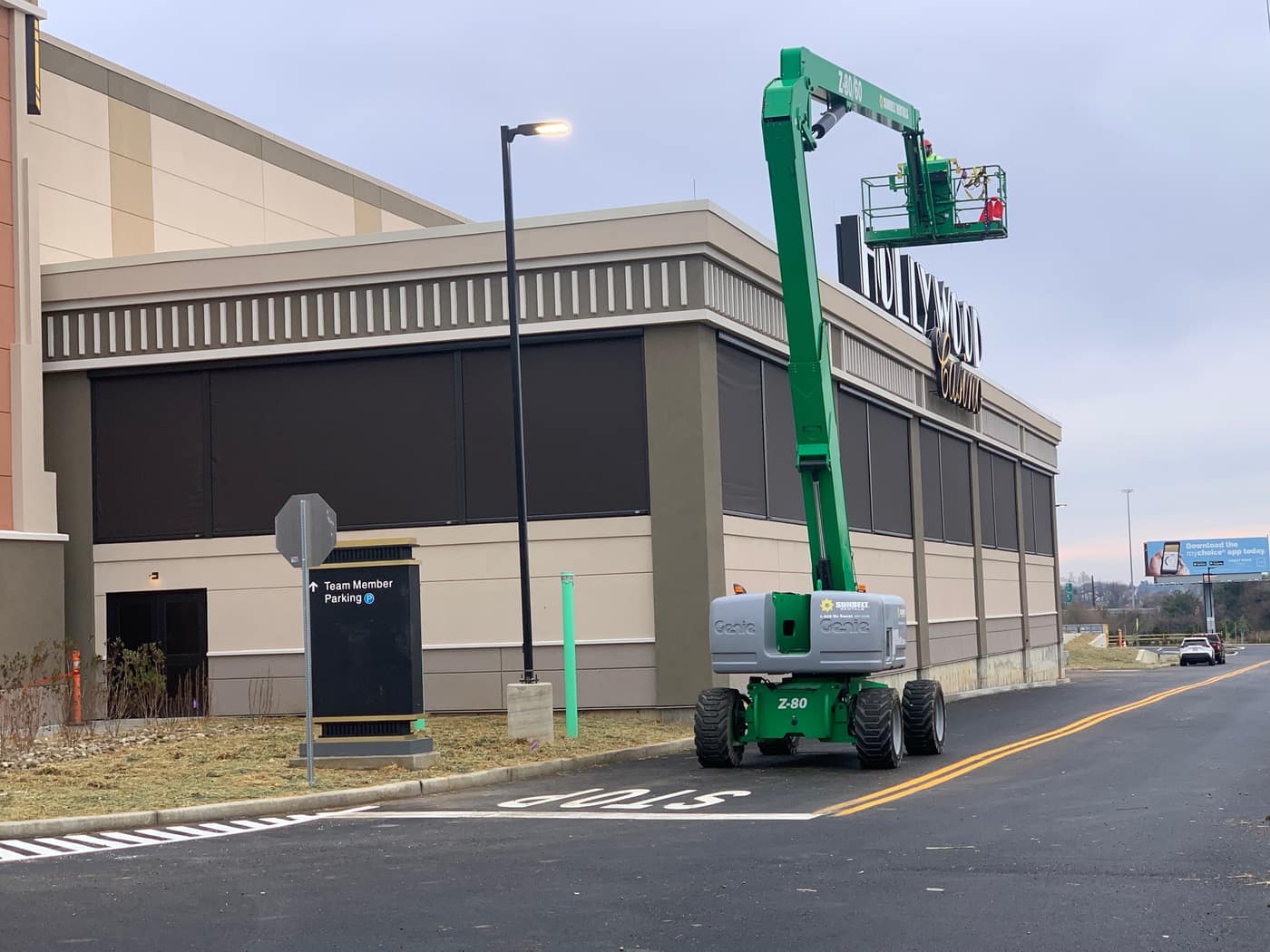 MagnaTrack Installation - Hollywood Casino 1
